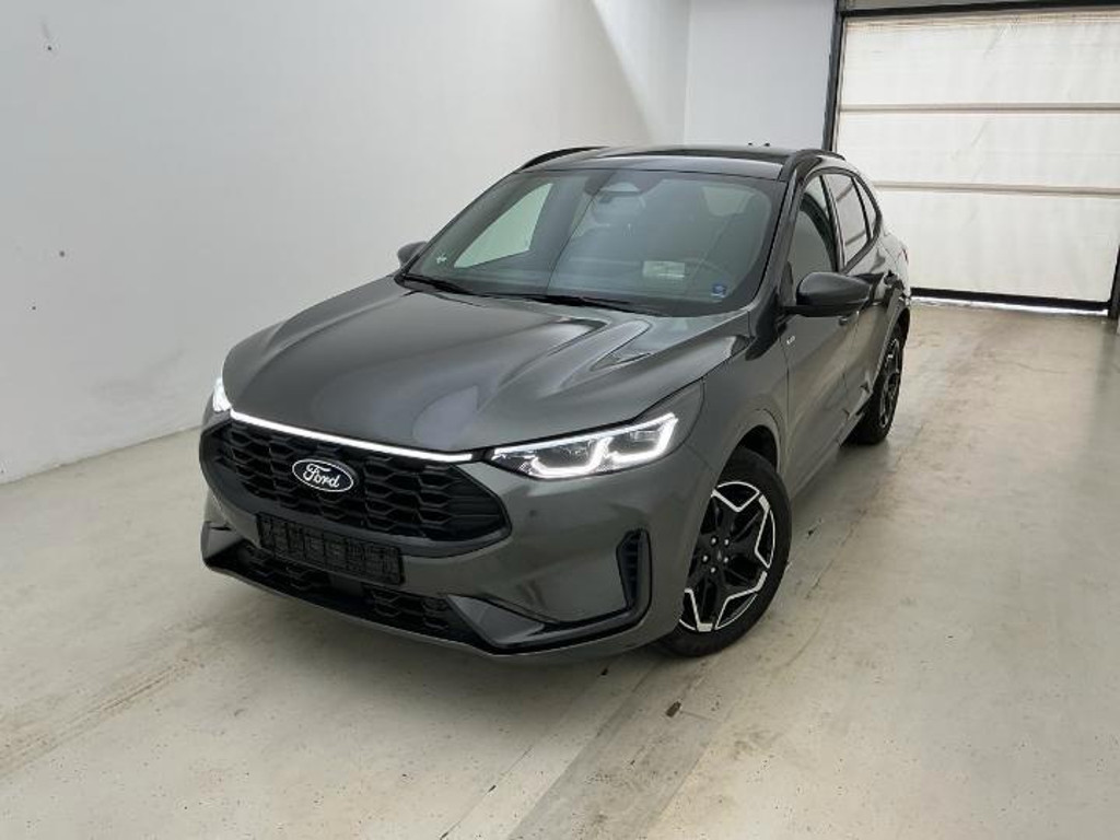 Ford Kuga ST Line Hybrid