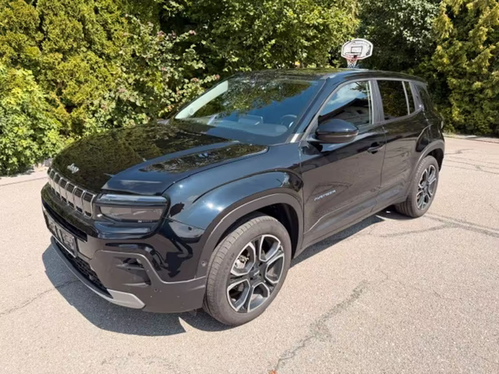 Jeep Avenger Summit