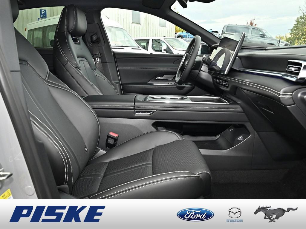 Mazda 6e