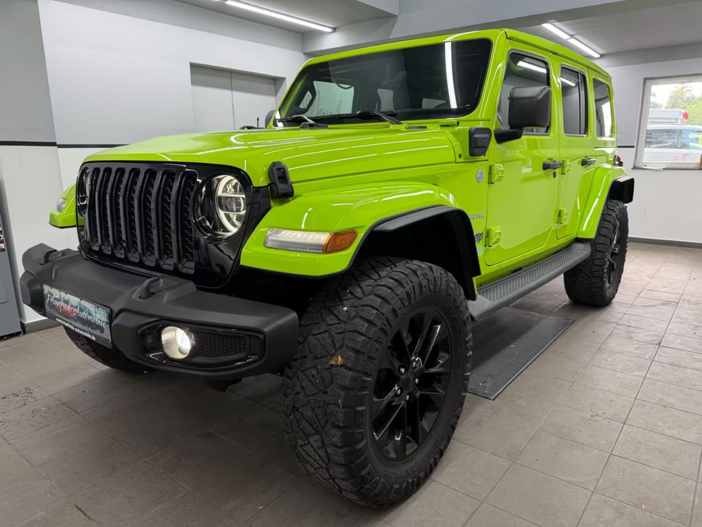 Jeep Wrangler Sahara 4x4