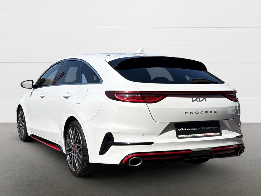 Kia ProCeed