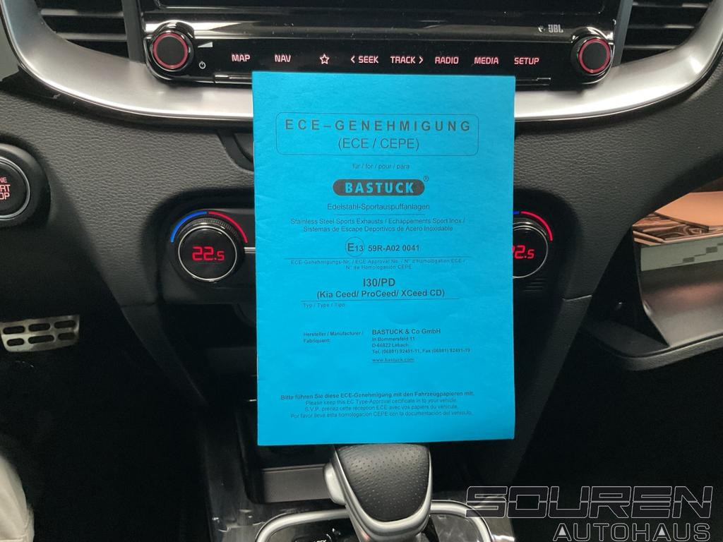 Kia ProCeed