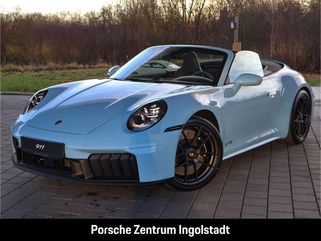 Porsche 911 GTS 4 992 Carrera Cabriolet