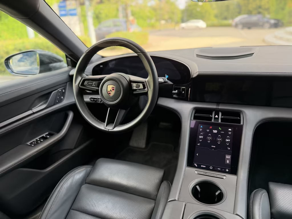 Porsche Taycan