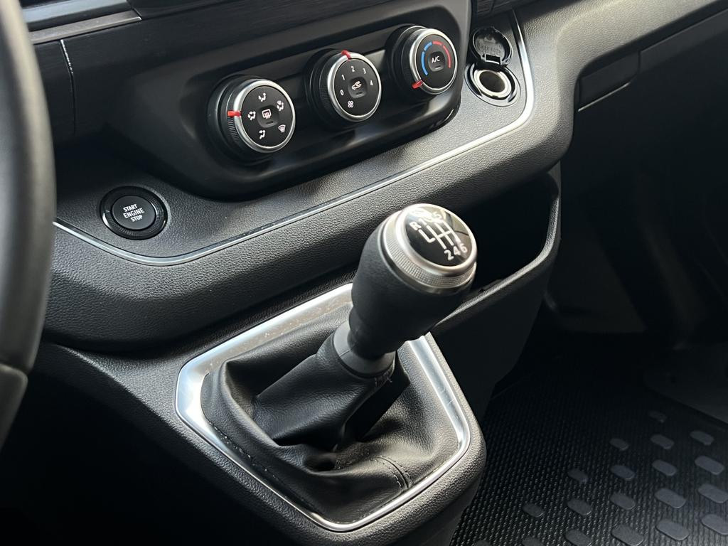 Nissan Primastar