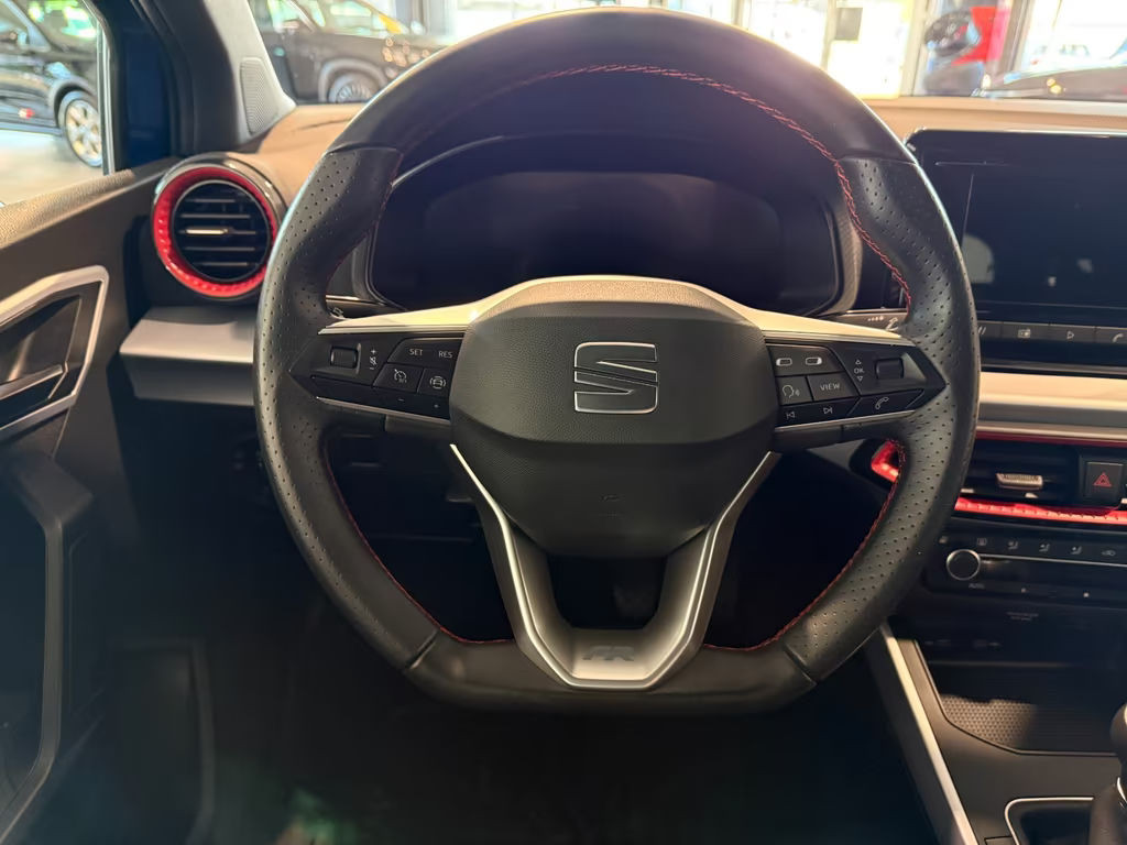 Seat Arona