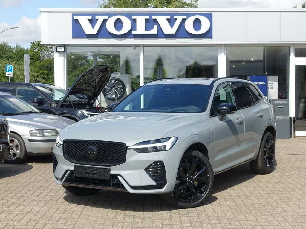 Volvo XC60 AWD T8 Plus