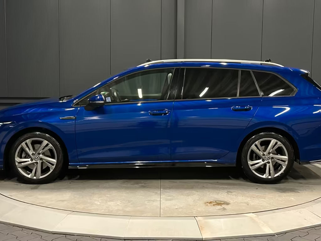 Volkswagen Golf 4Motion Variant R-Line