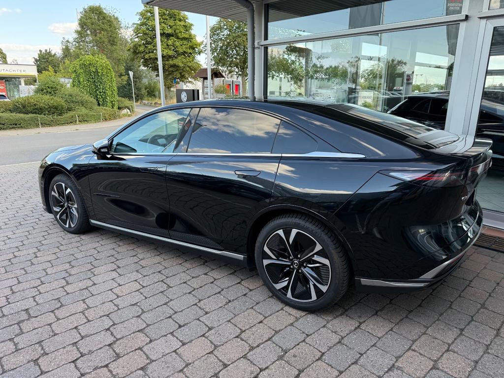 Mazda 6e
