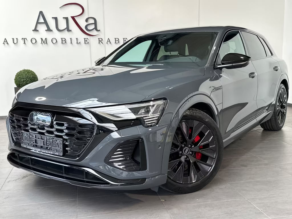 Audi Q8 e-tron Quattro S-Line 50