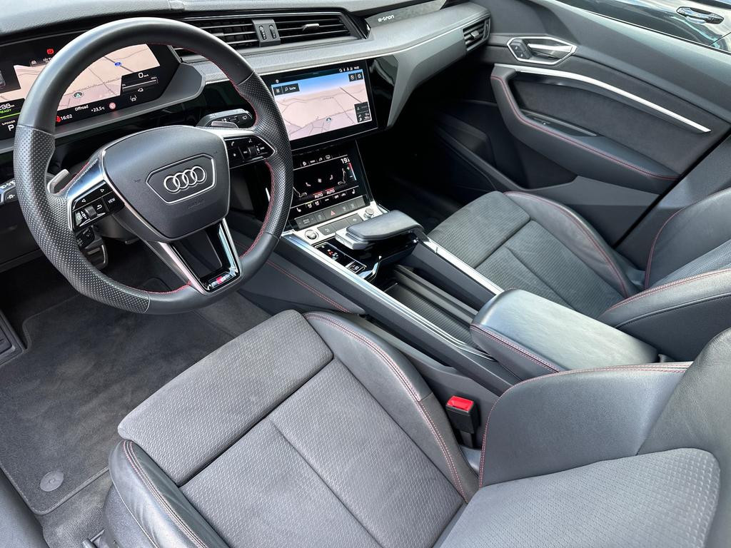 Audi Q8 e-tron