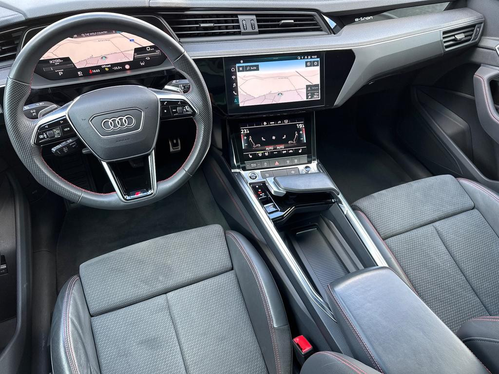 Audi Q8 e-tron