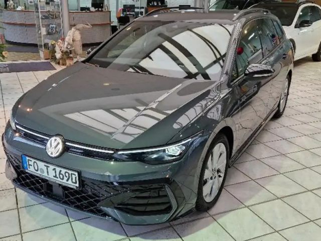 Volkswagen Golf DSG Variant R-Line