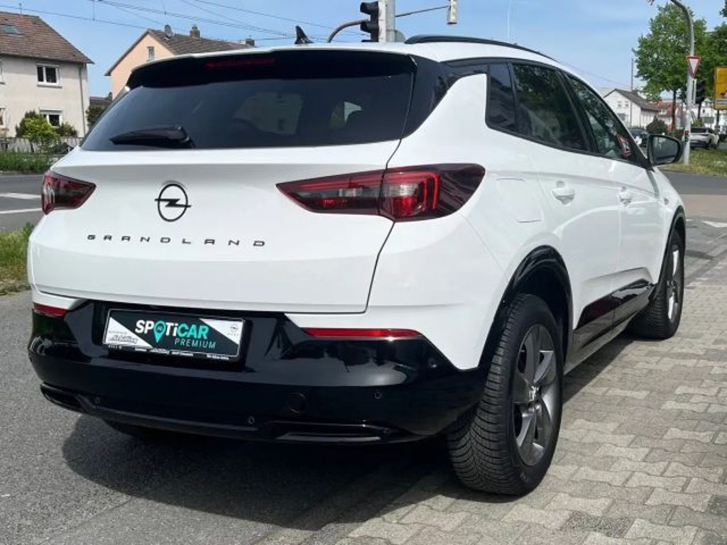 Opel Grandland