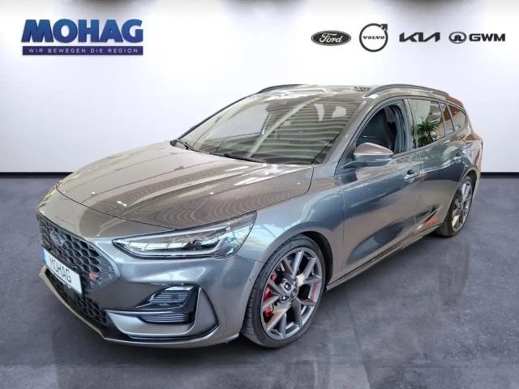 Ford Focus Wagon ST Line