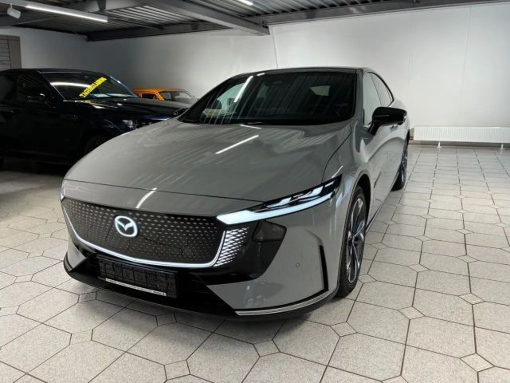 Mazda 6e