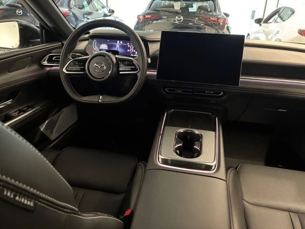 Mazda 6e