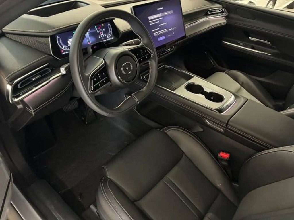Mazda 6e