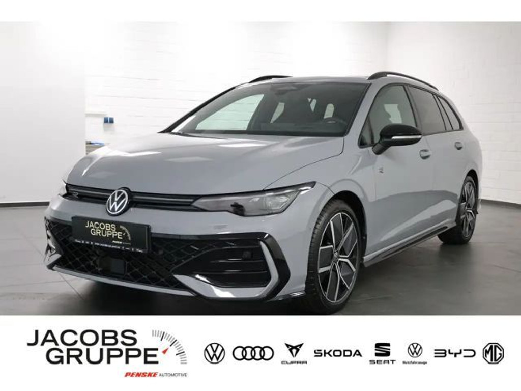 Volkswagen Golf Variant R-Line Golf VIII 1.5 eTSI