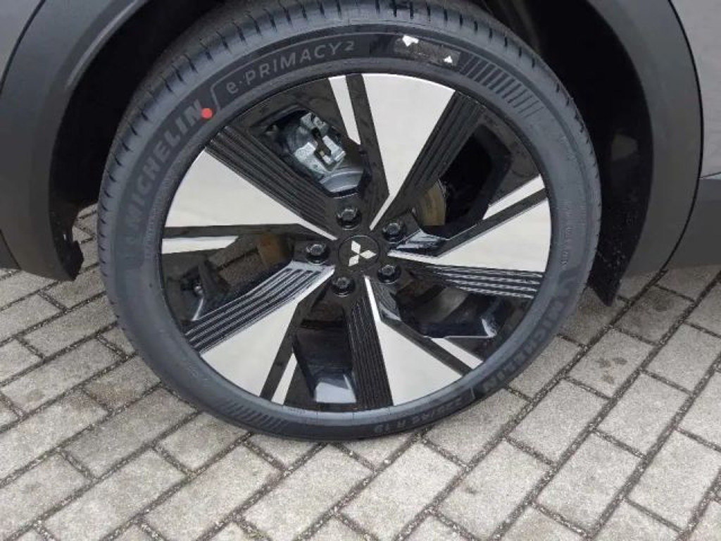 Mitsubishi Grandis