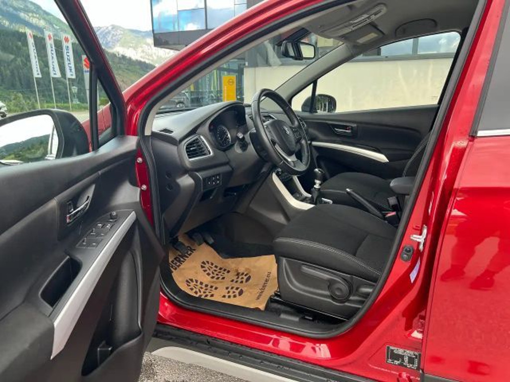 Suzuki SX4 S-Cross