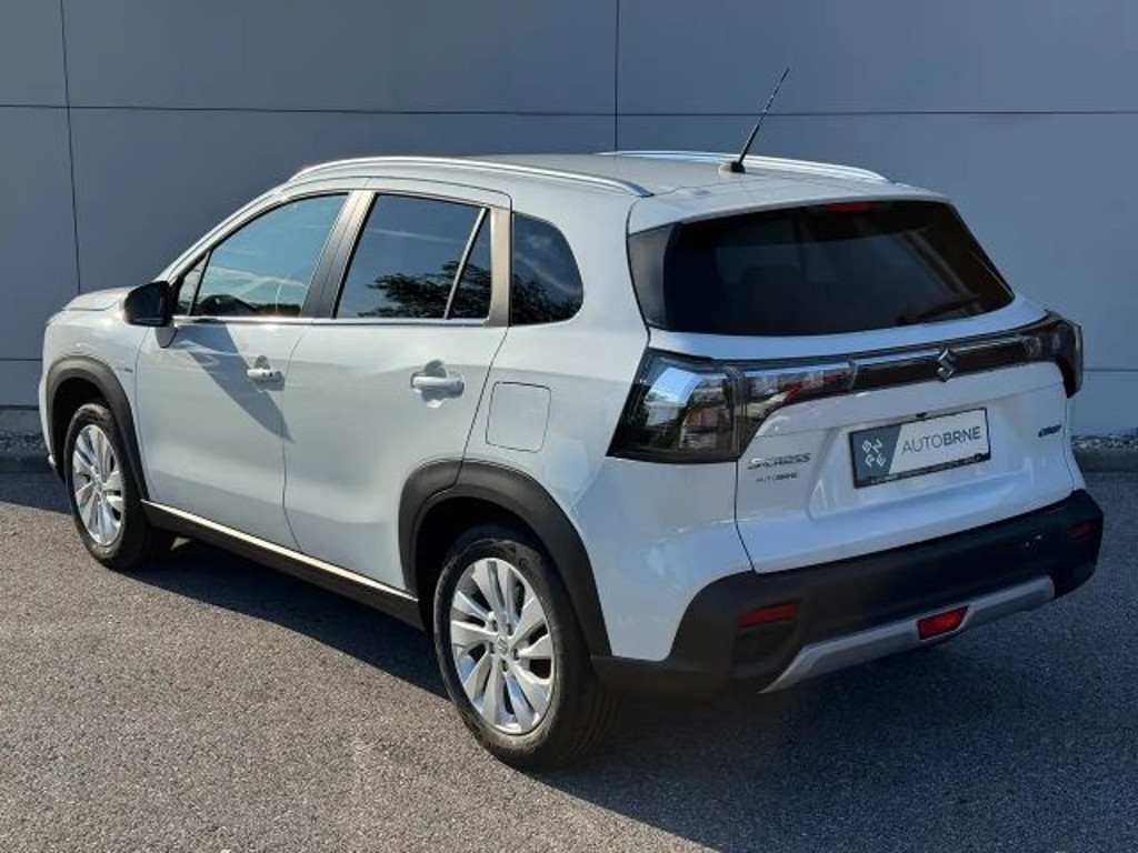 Suzuki S-Cross