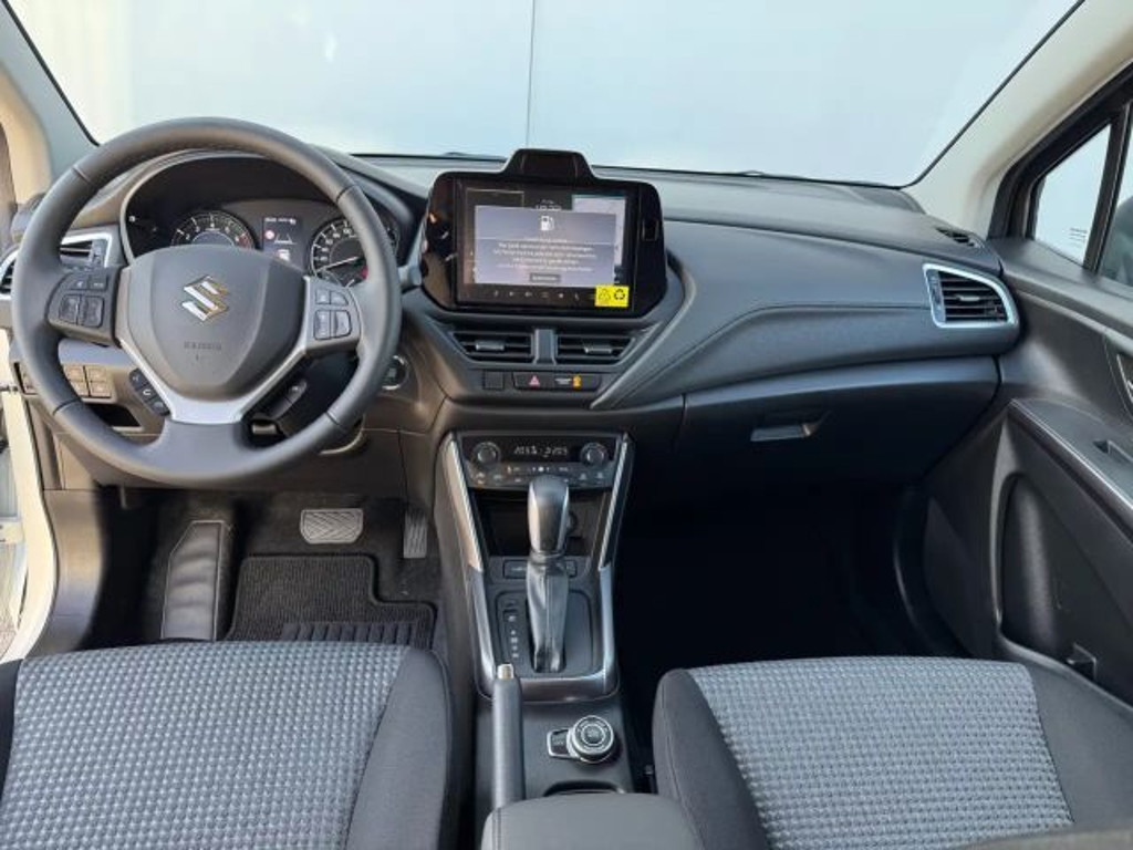 Suzuki S-Cross