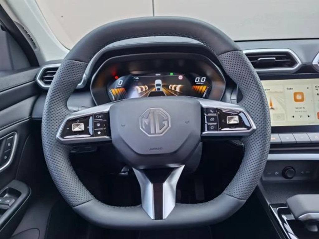 MG ZS
