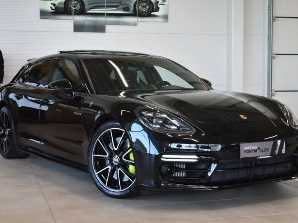 Porsche Panamera E-Hybrid S Sport Turismo 4
