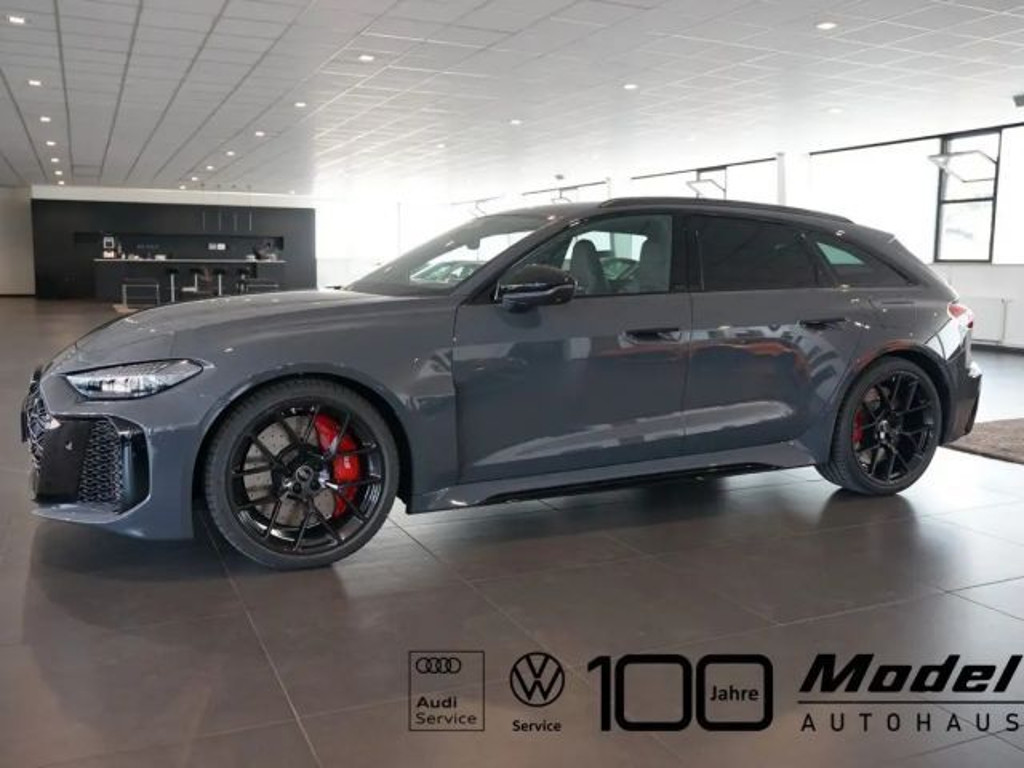 Audi RS5 Avant