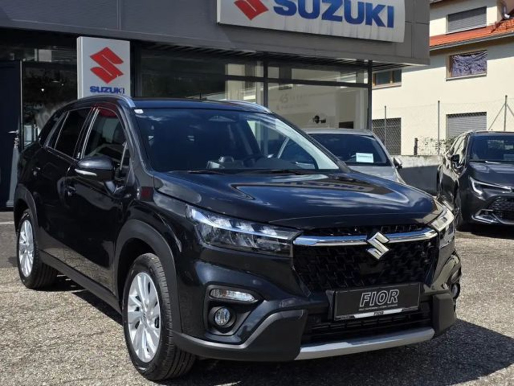 Suzuki S-Cross