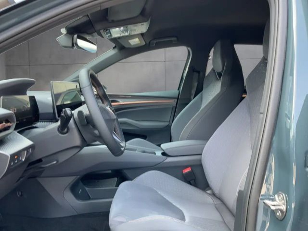 Cupra Raval