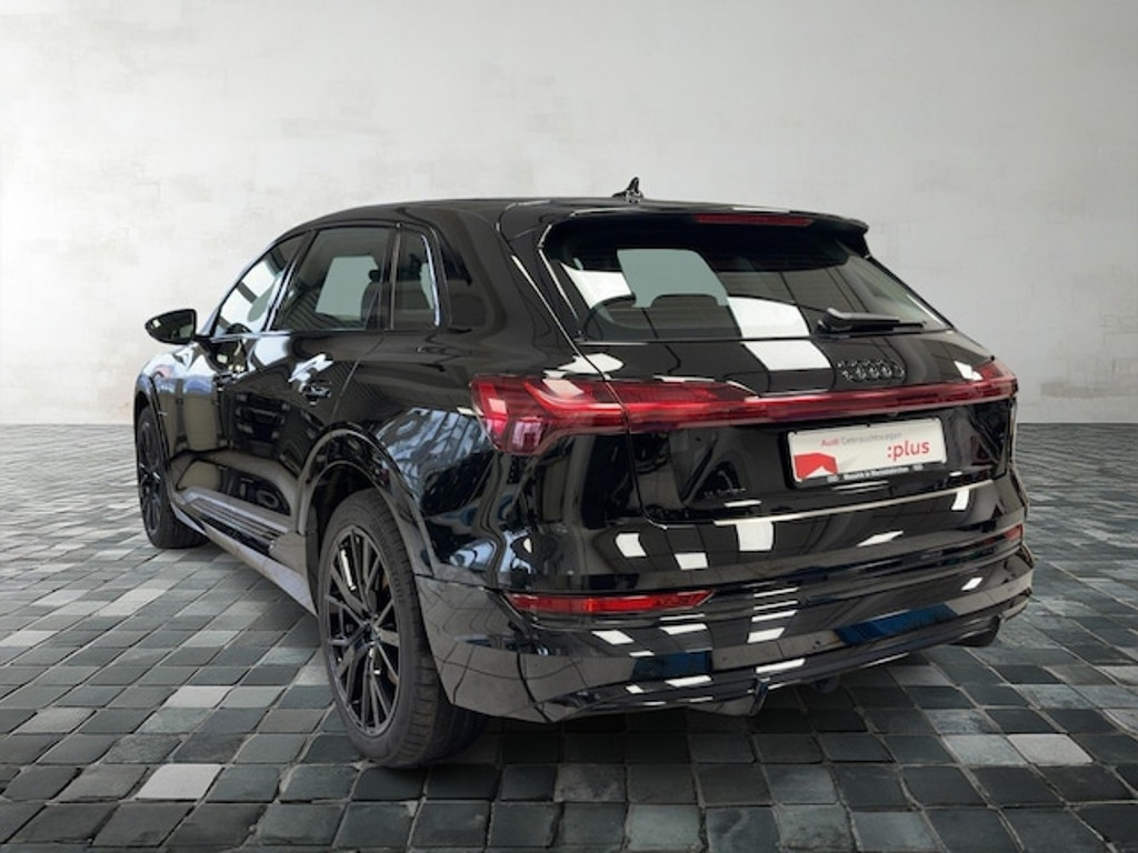 Audi e-tron Quattro S-Line 55