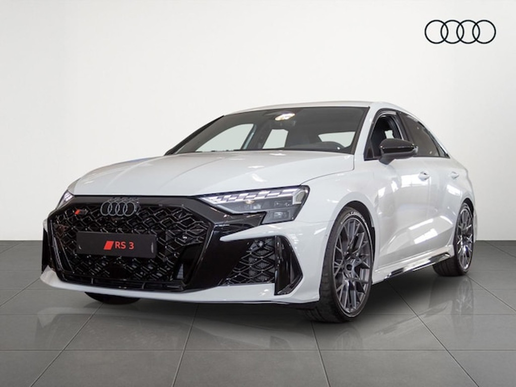 Audi RS3 Sedan Quattro S-Tronic