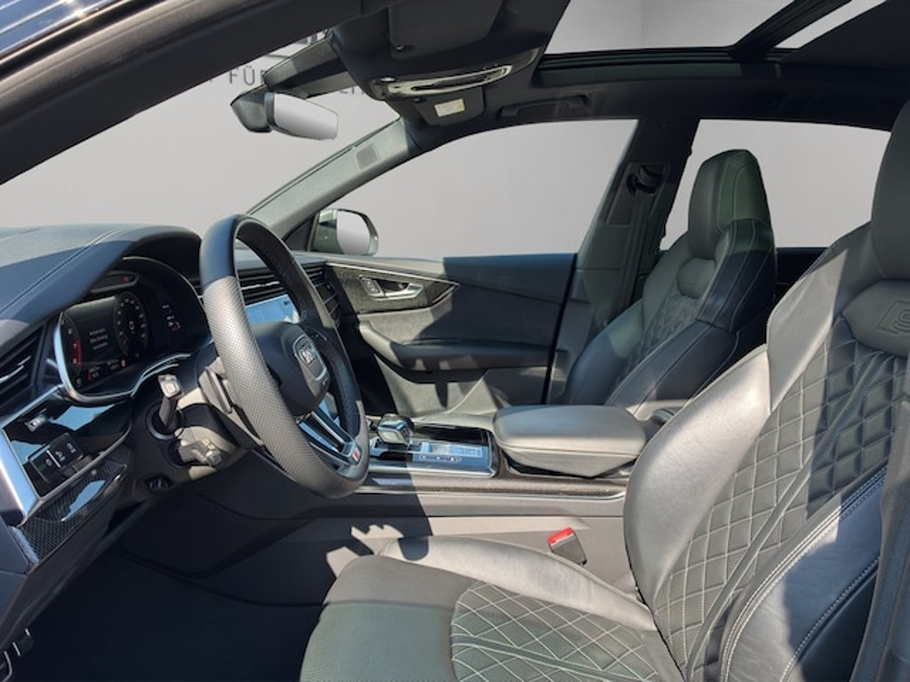 Audi SQ8