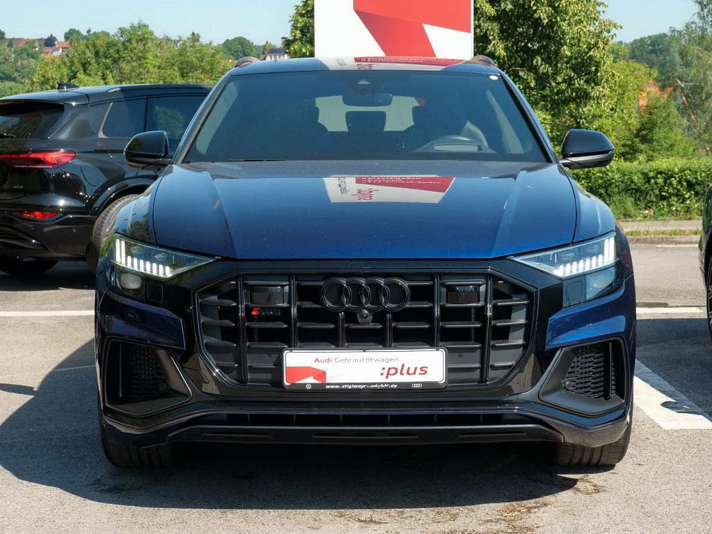Audi SQ8