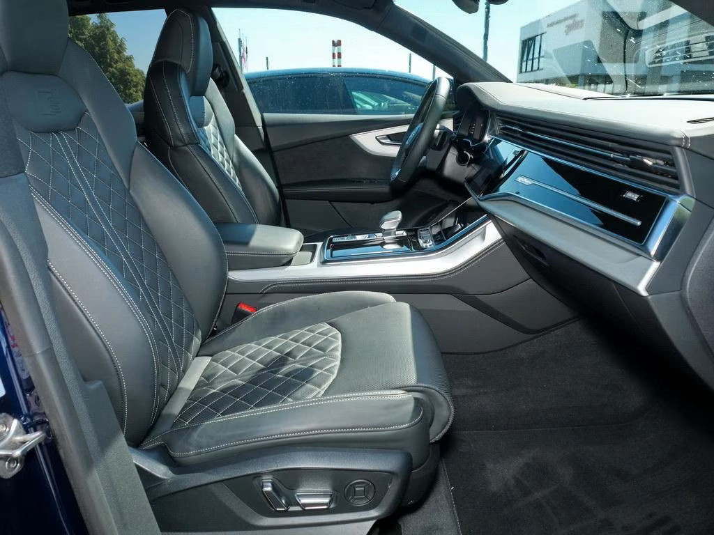 Audi SQ8