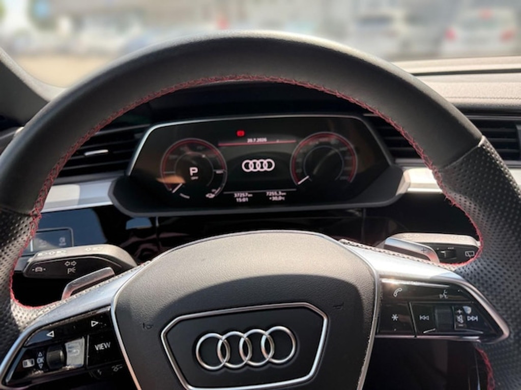 Audi Q8 e-tron