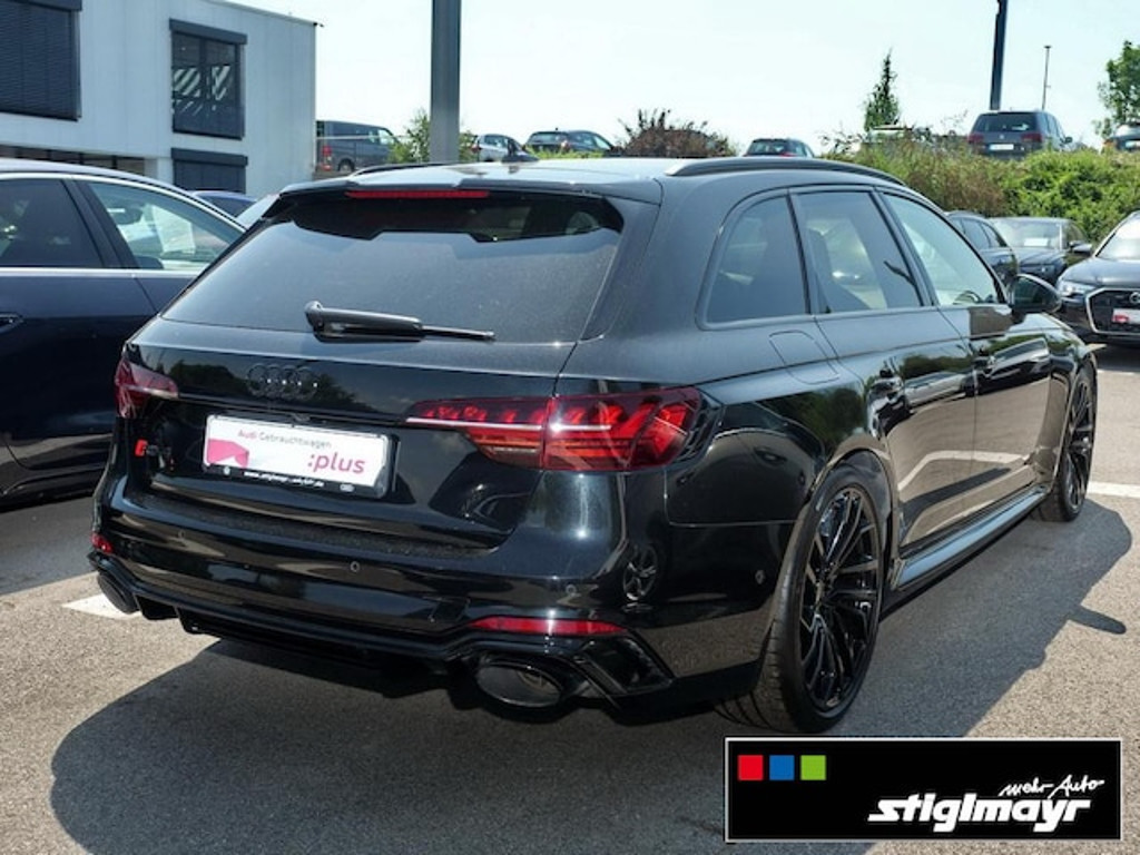 Audi RS4