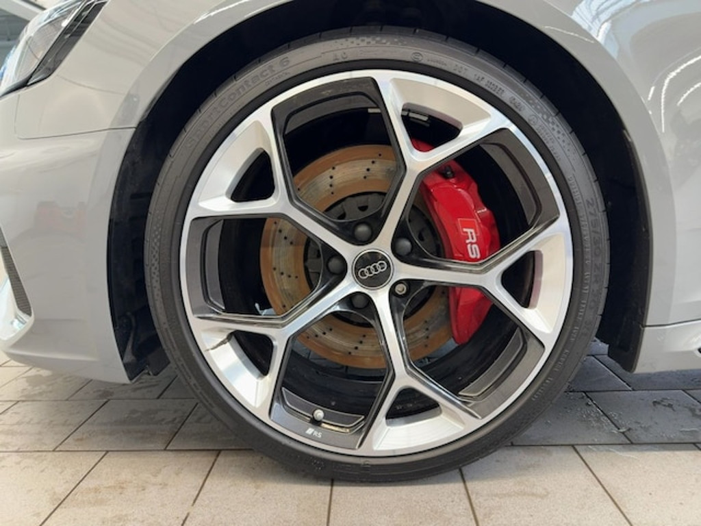 Audi RS4