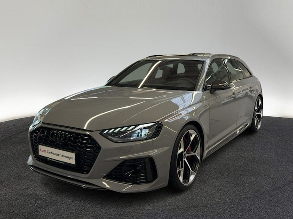 Audi RS4
