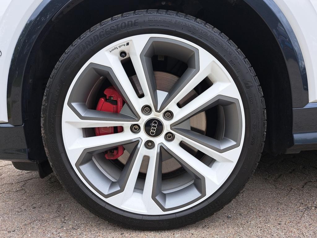 Audi SQ2