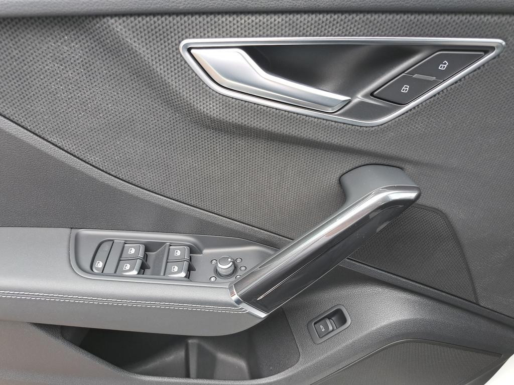 Audi SQ2