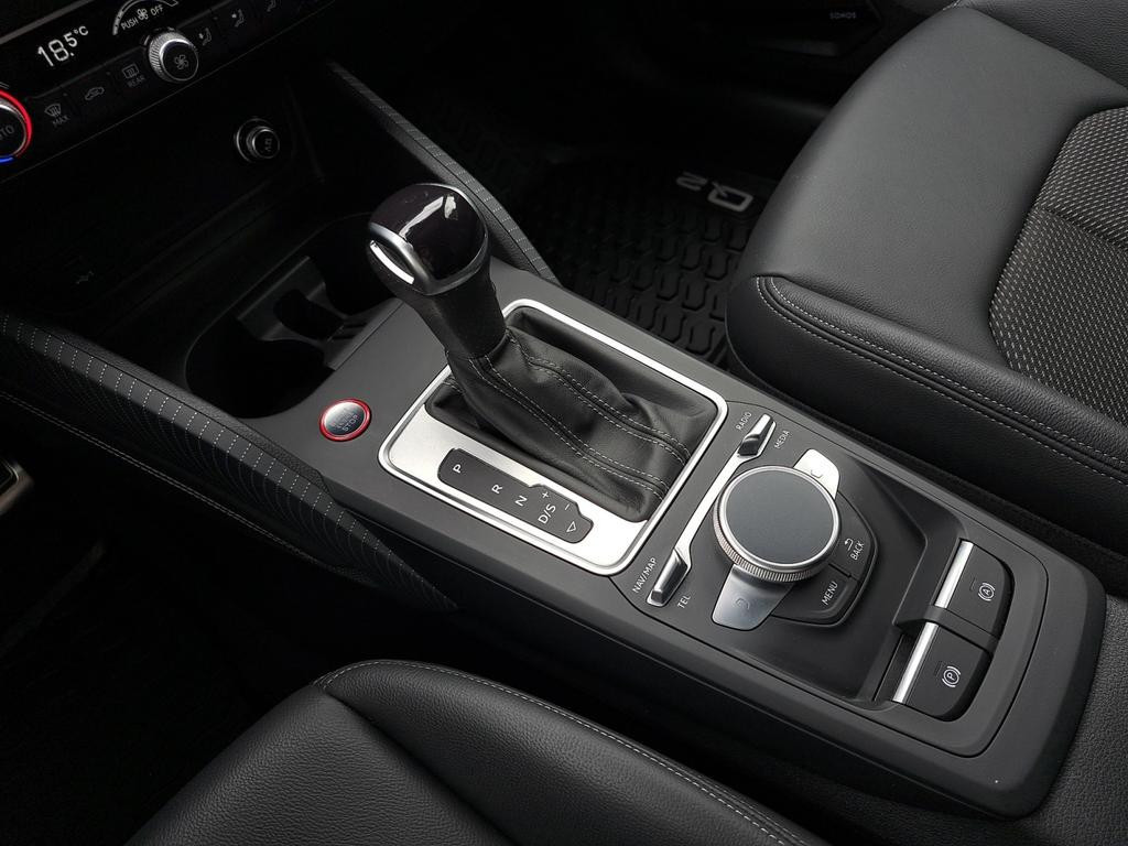 Audi SQ2