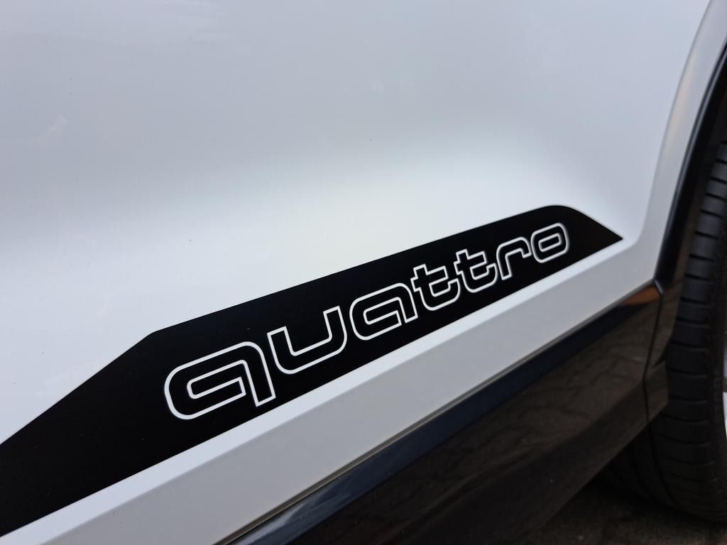 Audi SQ2