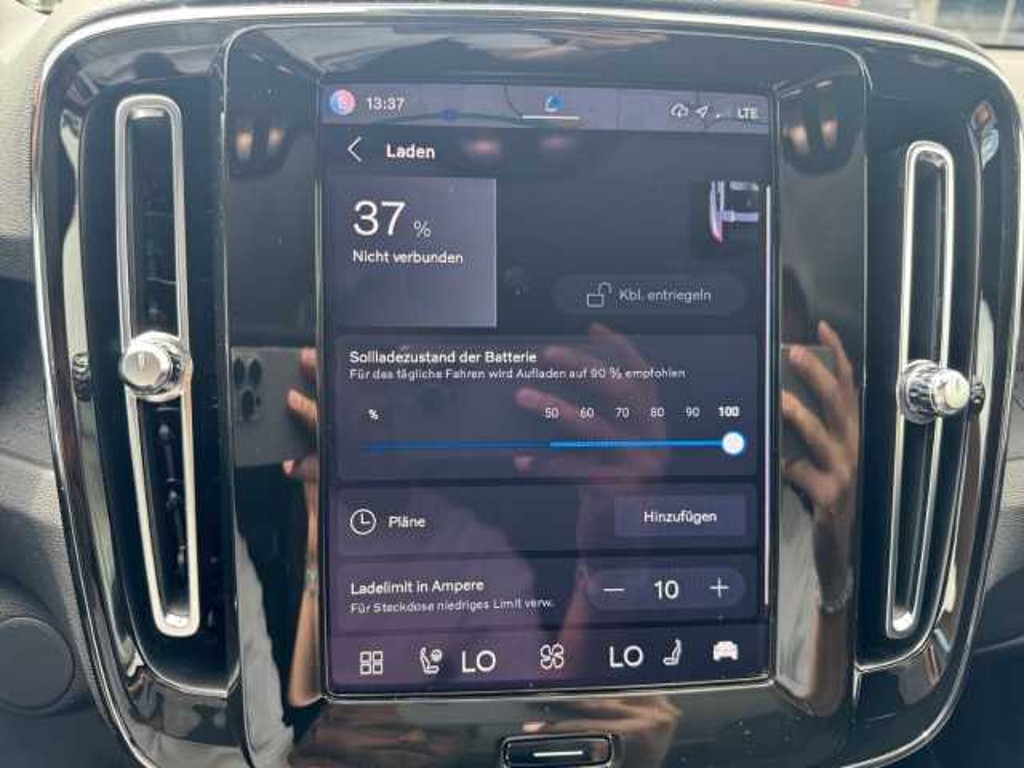 Volvo C40