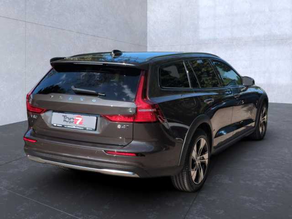 Volvo V60 Cross Country