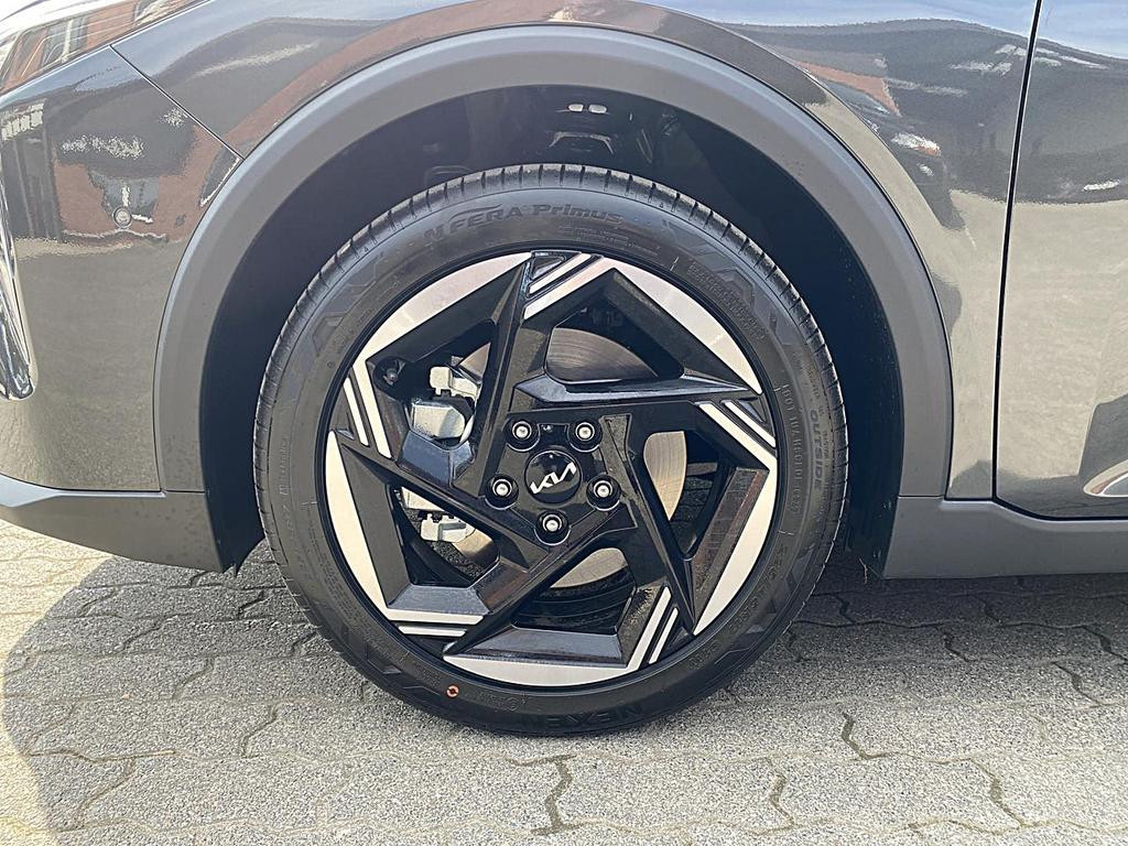 Kia K4