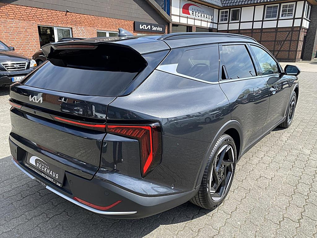 Kia K4