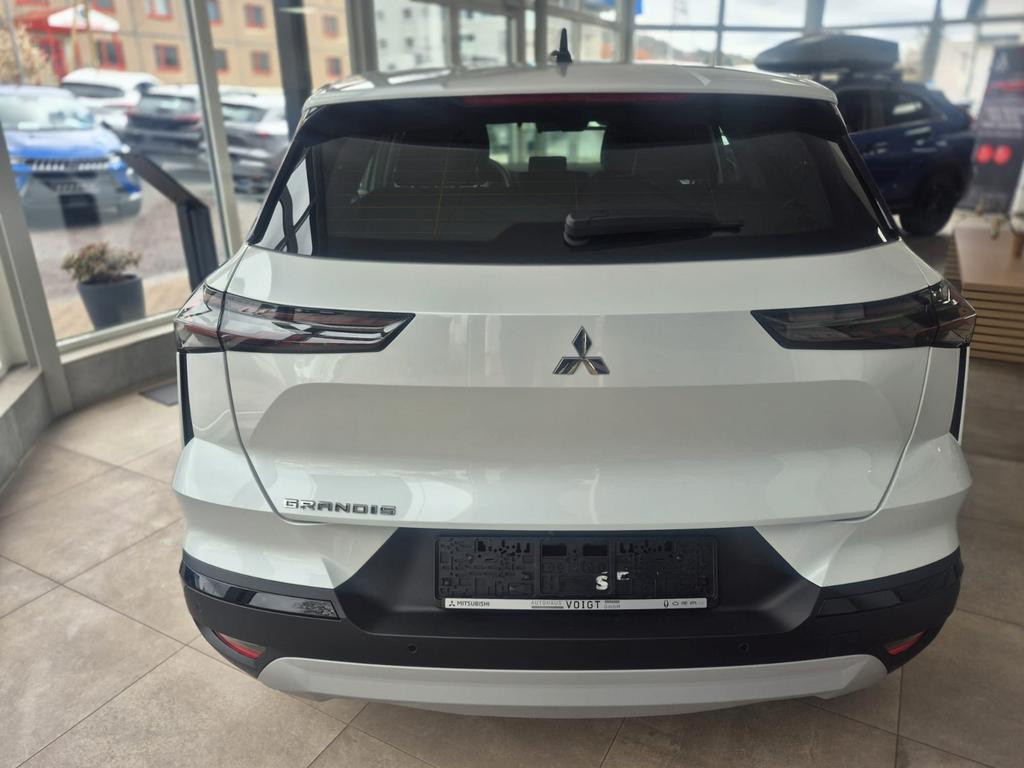 Mitsubishi Grandis